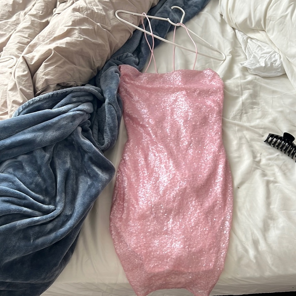 Pink sequence dress